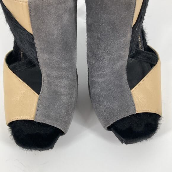 Aperlai Paris Womens Black Gray Tan Leather Pony Peep Toe Heels Size 38 1/2 - Picture 4 of 16